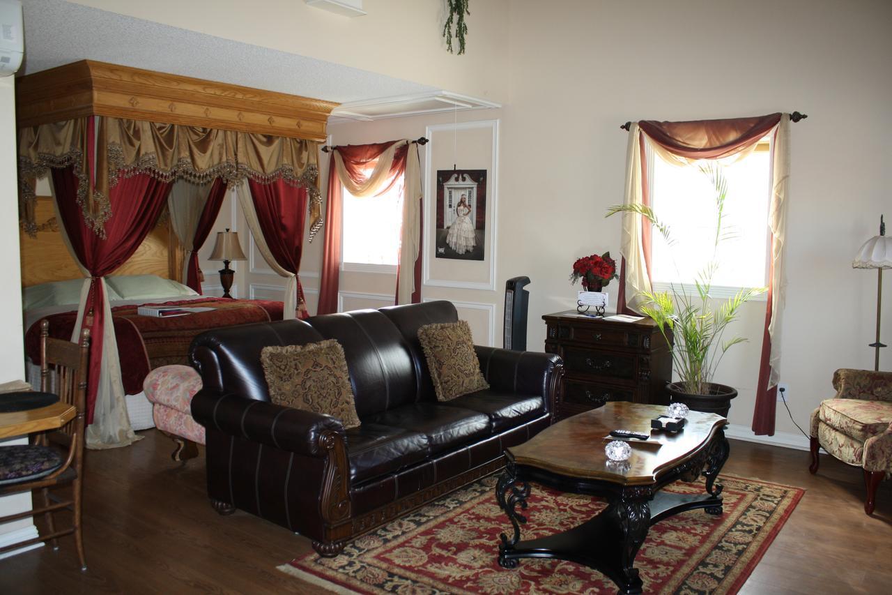 Woodrow House Bed & Breakfast Лаббок Екстер'єр фото